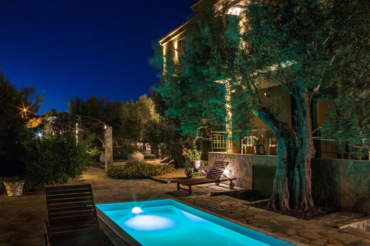 Ampoulos Rooms&Apartments Kedro Exterior foto